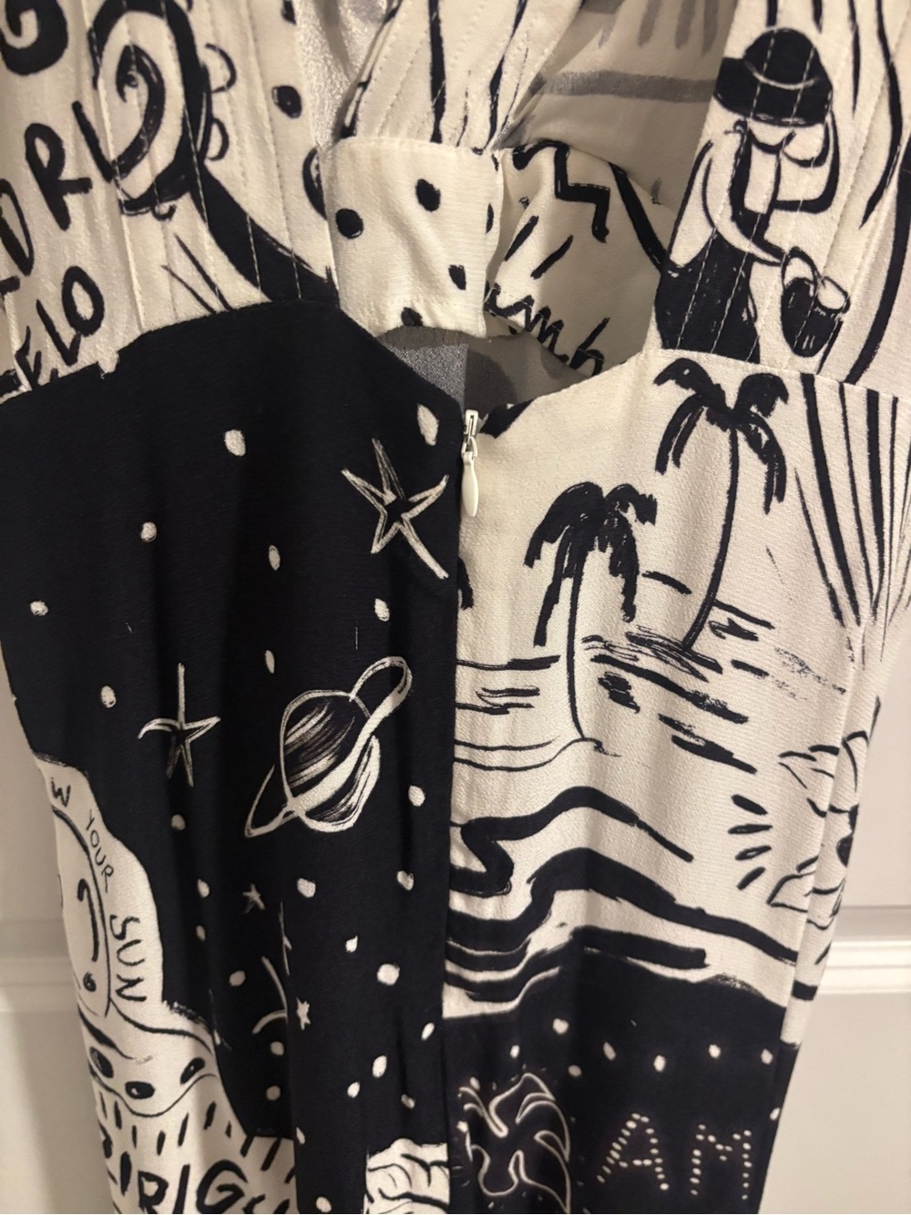 FARM RIO Black & White Tropical Vacation Resort V-Neck Maxi Dress Size Medium - Picture 10 of 10